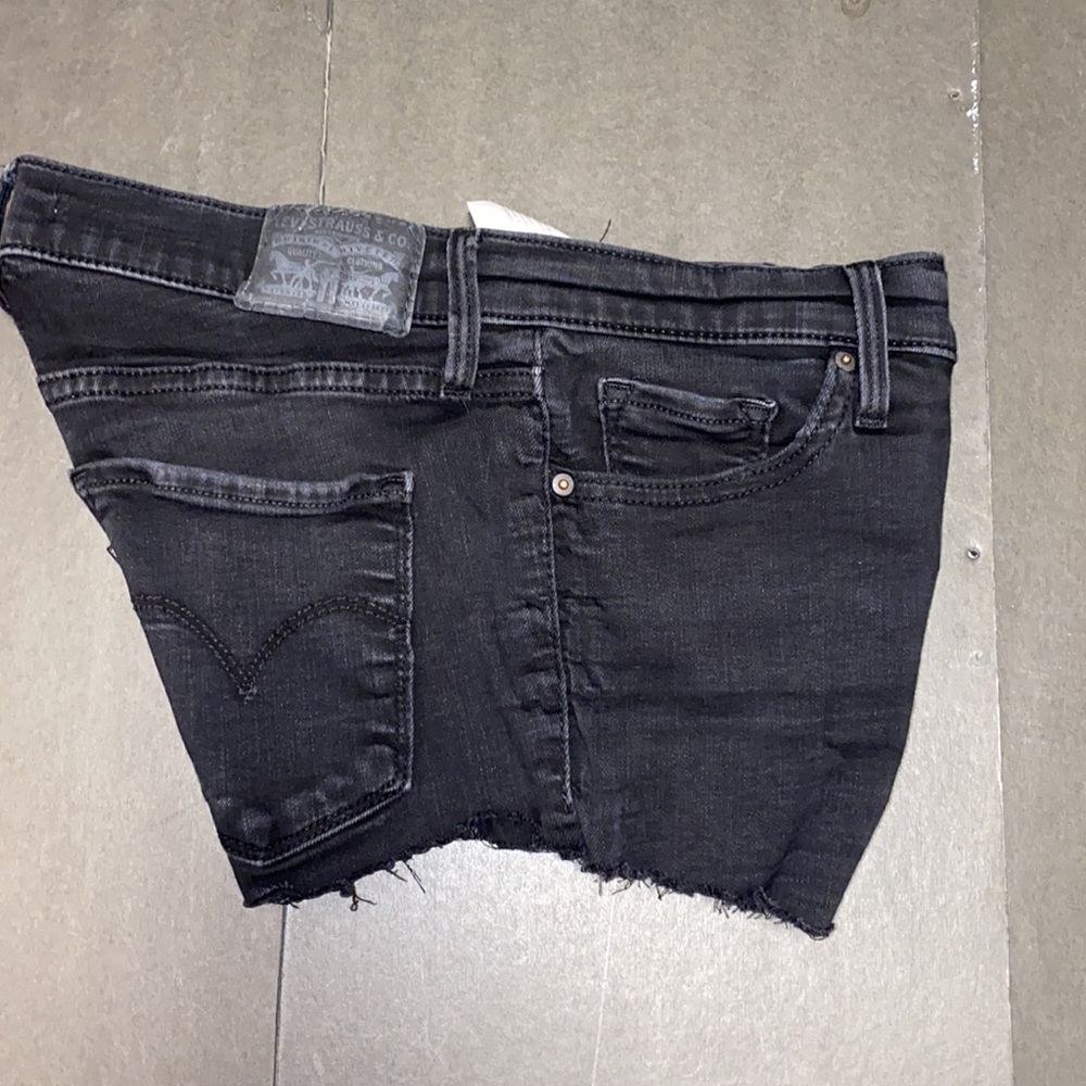 Levi’s 311 Shaping Skinny Size 27 Faded Black Cutoff Jean High Waist Shorts - Picture 7 of 13